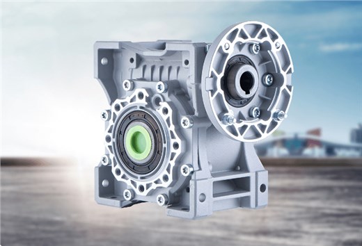 蝸輪減速機在輸送設備的使用中需要注意什么？